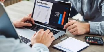 Debt avalanche repayment tracker: a smart strategy to save