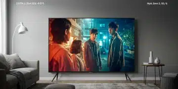 Smart TV de última geração exibindo cena de K-Drama com cores vibrantes e detalhes nítidos.